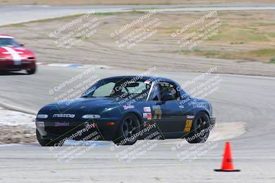 media/May-01-2022-CalClub SCCA (Sun) [[03a481c204]]/Group 5/Race (Offramp)/